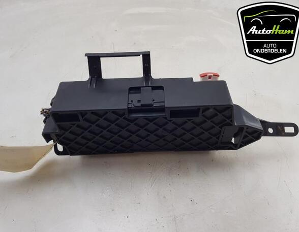 Control unit for heating and ventilation VW GOLF VIII (CD1)