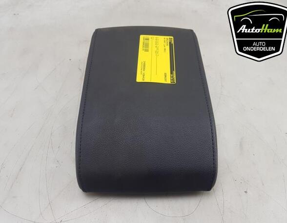 Armrest VW GOLF VIII (CD1)