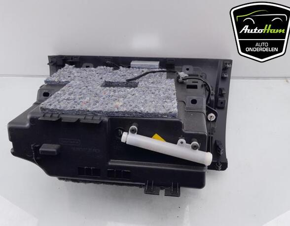 Glove Compartment (Glovebox) VOLVO S60 II (134), VOLVO V60 I (155, 157)