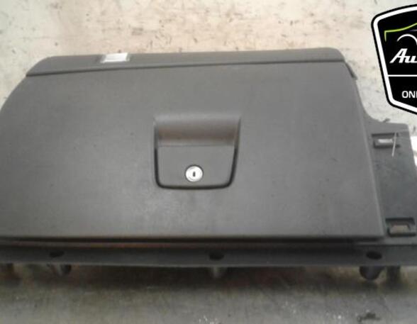 Glove Compartment (Glovebox) VOLVO V50 (545)