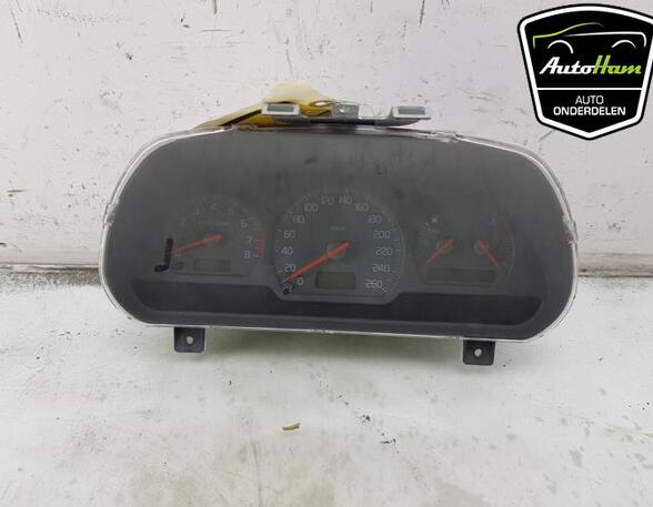 Instrument Cluster VOLVO V40 Estate (645)