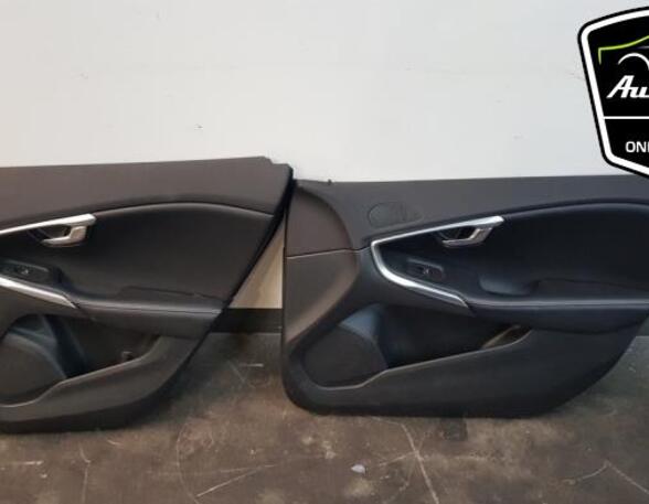 Seats Set VOLVO V40 Hatchback (525, 526), VOLVO V40 Cross Country (526)