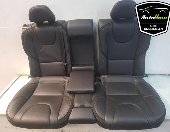 Seats Set VOLVO V40 Hatchback (525, 526), VOLVO V40 Cross Country (526)