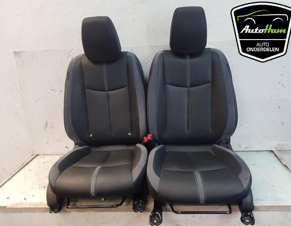 Seats Set NISSAN LEAF (ZE1)