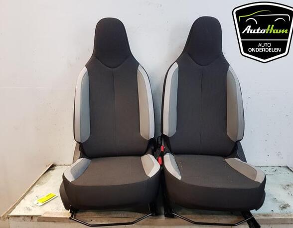 Seats Set TOYOTA AYGO (_B4_)