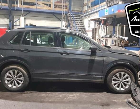 
Innenausstattung VW Tiguan II AD 5NA880241F P13029560
