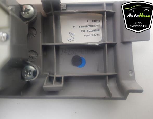 Switch for window winder TOYOTA YARIS (_P9_)