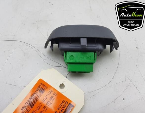 Switch for window winder TOYOTA AYGO (_B1_), CITROËN C1 (PM_, PN_), PEUGEOT 107 (PM_, PN_)