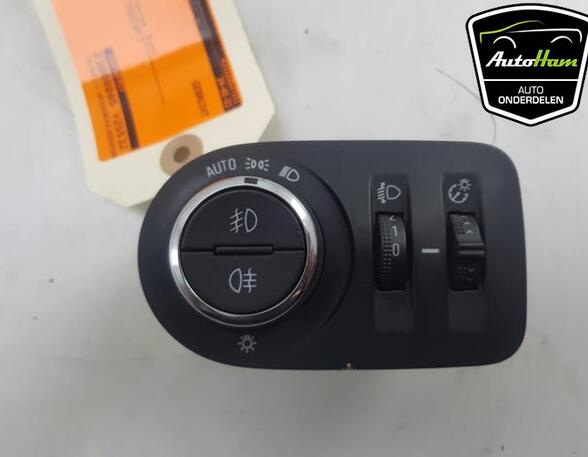 Schalter für Licht Opel Astra K Sports Tourer B16 39050757 P18322971