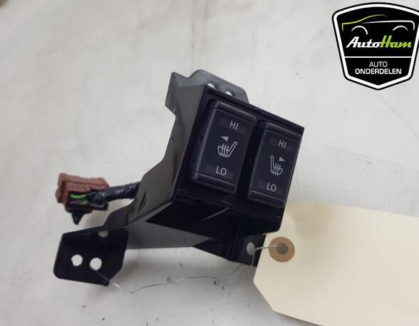 Switch for seat heating NISSAN LEAF (ZE1)