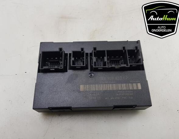 Control unit for door drawing support VW CADDY III MPV (2KB, 2KJ, 2CB, 2CJ)