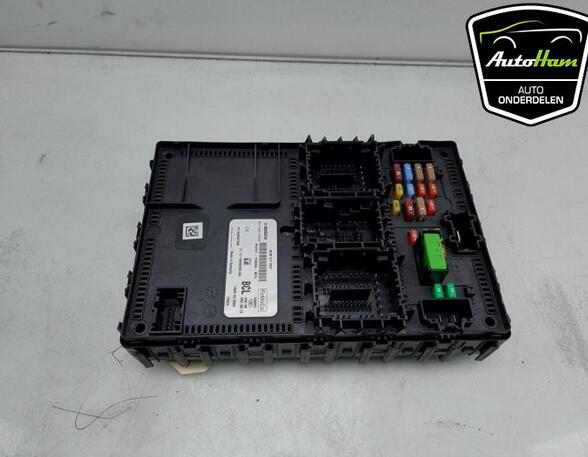 Control unit for door drawing support FORD FIESTA VII (HJ, HF), FORD ECOSPORT