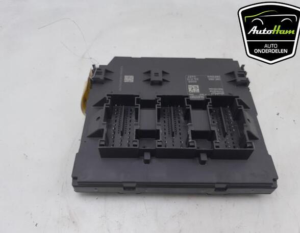 Control unit for door drawing support VW PASSAT B7 Variant (365)