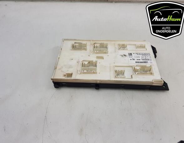 Control unit for door drawing support MERCEDES-BENZ B-CLASS (W246, W242), MERCEDES-BENZ A-CLASS (W176), MERCEDES-BENZ CLA Coupe (C117)