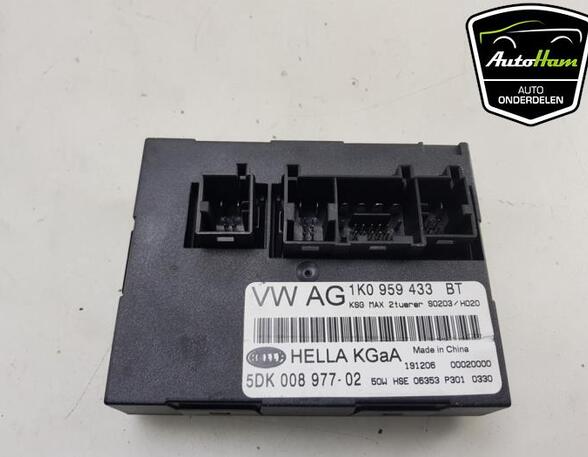 Control unit for door drawing support VW EOS (1F7, 1F8), VW SCIROCCO (137, 138), VW GOLF V (1K1), SEAT ALTEA (5P1)