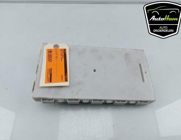 Control unit for door drawing support BMW 2 Gran Tourer (F46)