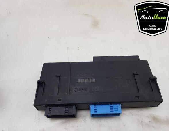 Control unit for door drawing support BMW 1 (E87), BMW 3 (E90), BMW 3 Touring (E91), BMW 1 (E81)