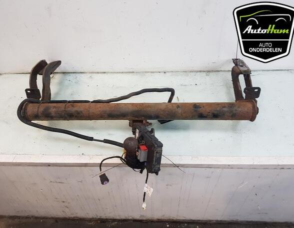 Tow Hitch (Towbar) PEUGEOT 3008 MPV (0U_), PEUGEOT 3008 SUV (MC_, MR_, MJ_, M4_)