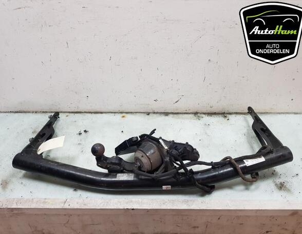 Tow Hitch (Towbar) VW PASSAT B8 Variant (3G5, CB5), SKODA OCTAVIA IV Combi (NX5)