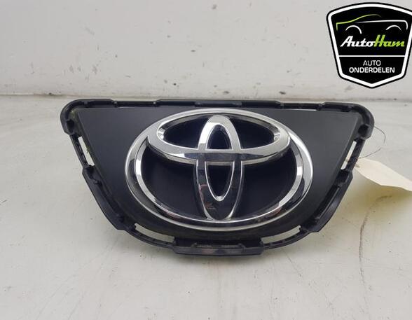 Front Grill Badge Emblem TOYOTA AYGO X (_B7_)