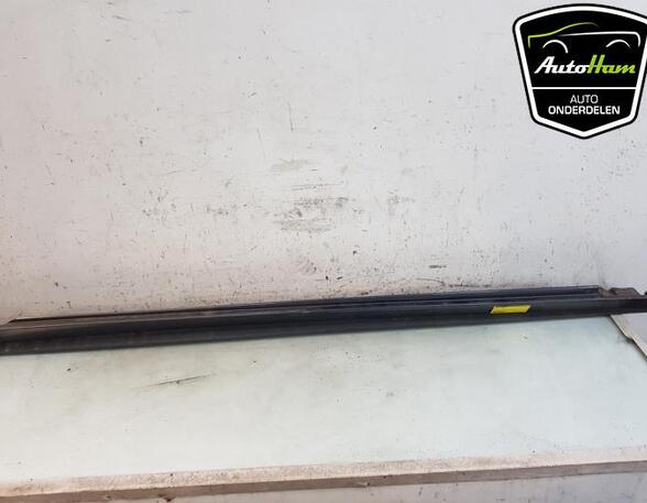 Sill Trim MAZDA 3 Hatchback (BP)