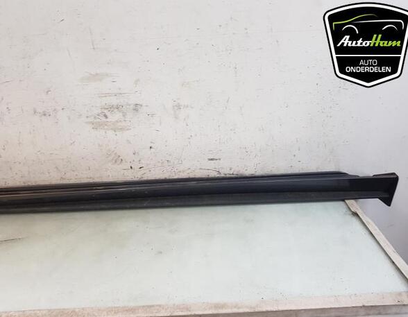 Sill Trim MAZDA 3 Hatchback (BP)