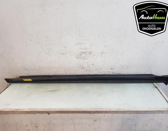 Sill Trim MAZDA 3 Hatchback (BP)