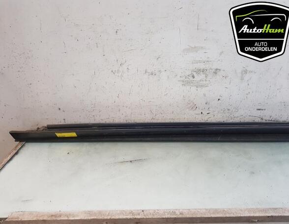 Sill Trim MAZDA 3 Hatchback (BP)