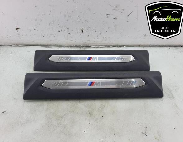 Trim Strip Bumper BMW 1 (F40)