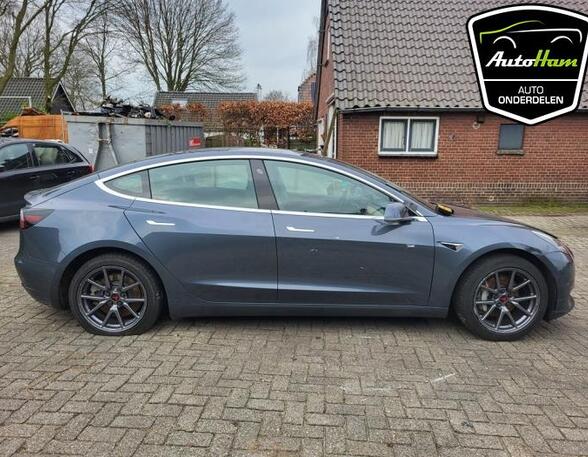 Deur TESLA MODEL 3 (5YJ3)