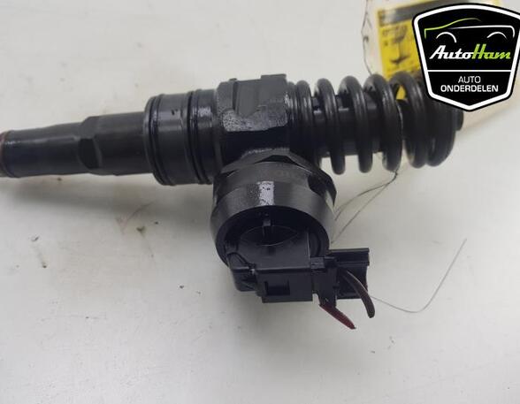 Einspritzdüse VW Caddy III Kasten 2KA 038130073BR P19772968