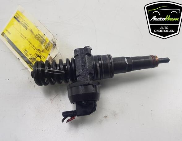 Einspritzdüse VW Caddy III Kasten 2KA 038130073BR P19772968