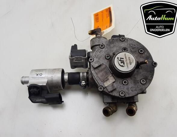 Fuel Distributor MAZDA 2 (DE_, DH_)