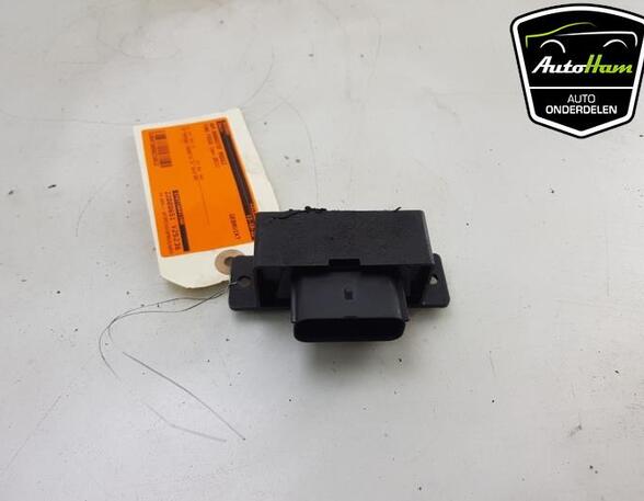 Fuel Pump Relay FORD FOCUS III Saloon