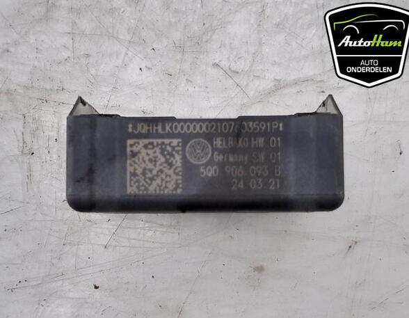 Fuel Pump Relay VW GOLF VII Variant (BA5, BV5)