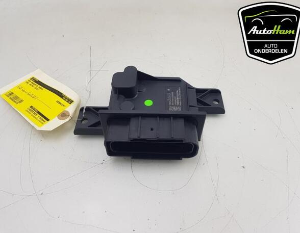 Fuel Pump Relay OPEL ASTRA K (B16)