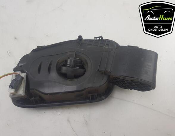 Fuel Tank Filler Flap PEUGEOT 308 III (FB_, FH_, FP_, F3_, FM_)