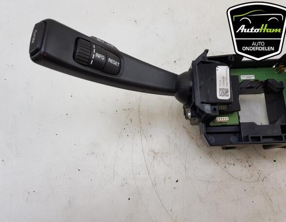 Steering Column Switch VOLVO V70 III (135), VOLVO XC70 II (136), VOLVO V60 I (155, 157)