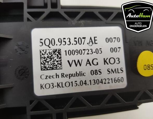 Stuurkolomschakelaar VW GOLF VII (5G1, BQ1, BE1, BE2), AUDI A3 (8V1, 8VK), SEAT LEON ST (5F8), VW TIGUAN (AD1, AX1)