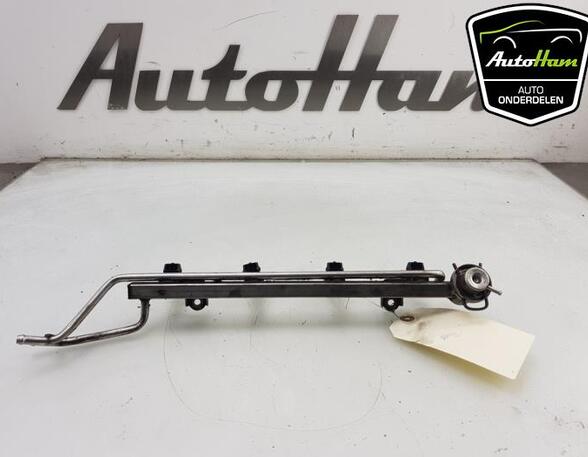 Petrol Fuel Rail SEAT LEON (1M1)