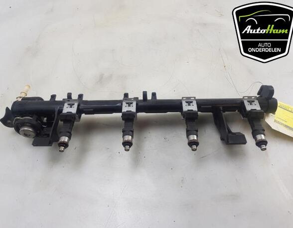 Petrol Fuel Rail FORD FIESTA VI (CB1, CCN)