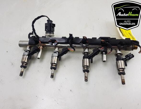 Petrol Fuel Rail AUDI A4 (8K2, B8), AUDI A5 Convertible (8F7), VW GOLF VII (5G1, BQ1, BE1, BE2), AUDI Q5 (FYB, FYG)