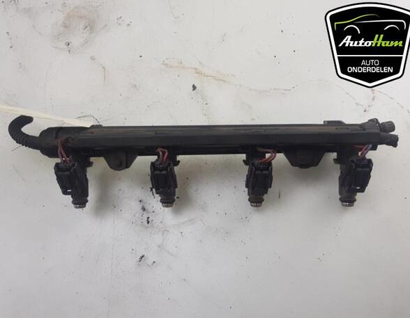 Petrol Fuel Rail VW POLO (9N_), VW GOLF V (1K1), VW GOLF VI (5K1), VW POLO (6R1, 6C1)