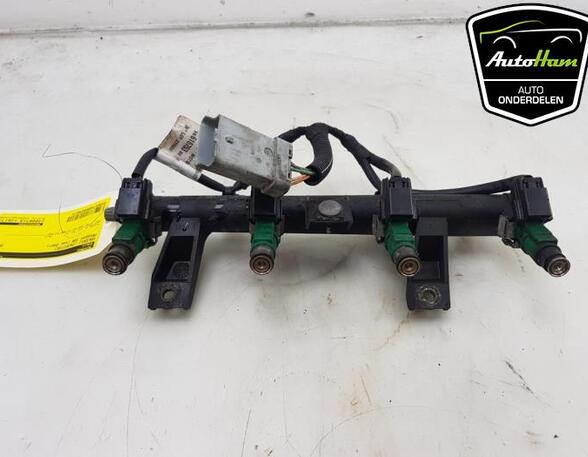 Petrol Fuel Rail PEUGEOT 206 Hatchback (2A/C), PEUGEOT 206 Saloon, PEUGEOT 206+ (2L_, 2M_)