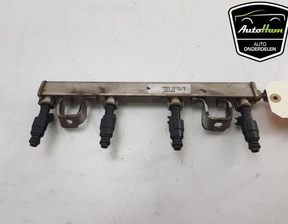 Petrol Fuel Rail FORD FOCUS C-MAX (DM2), FORD C-MAX (DM2), FORD FIESTA V (JH_, JD_), FORD FOCUS II (DA_, HCP, DP)