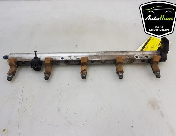 Petrol Fuel Rail VOLVO C70 II Convertible (542)