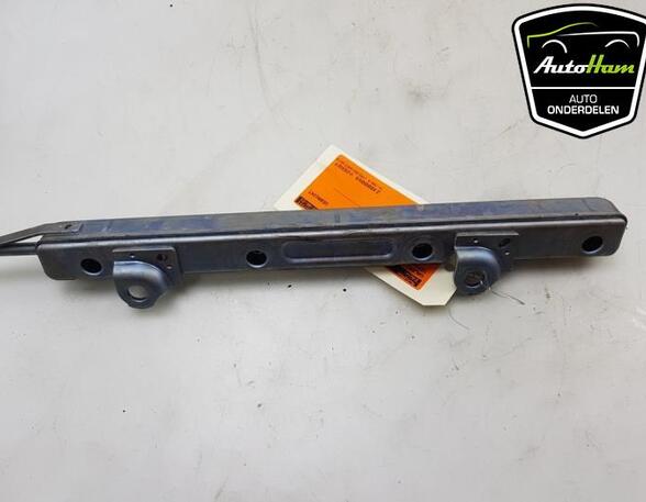 Petrol Fuel Rail TOYOTA RAV 4 IV (_A4_)