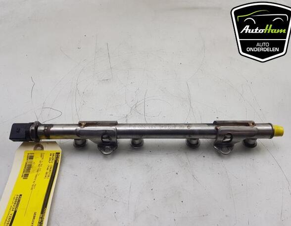 Petrol Fuel Rail AUDI A3 Sportback (8VA, 8VF)