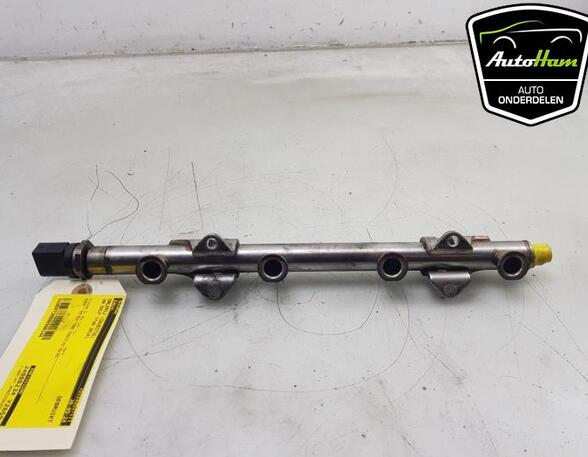 Petrol Fuel Rail AUDI A3 Sportback (8VA, 8VF)