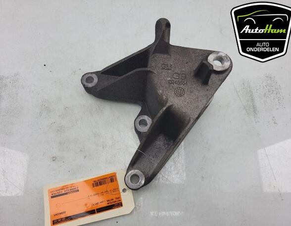 Engine Mount Bracket OPEL ASTRA J Sports Tourer (P10)